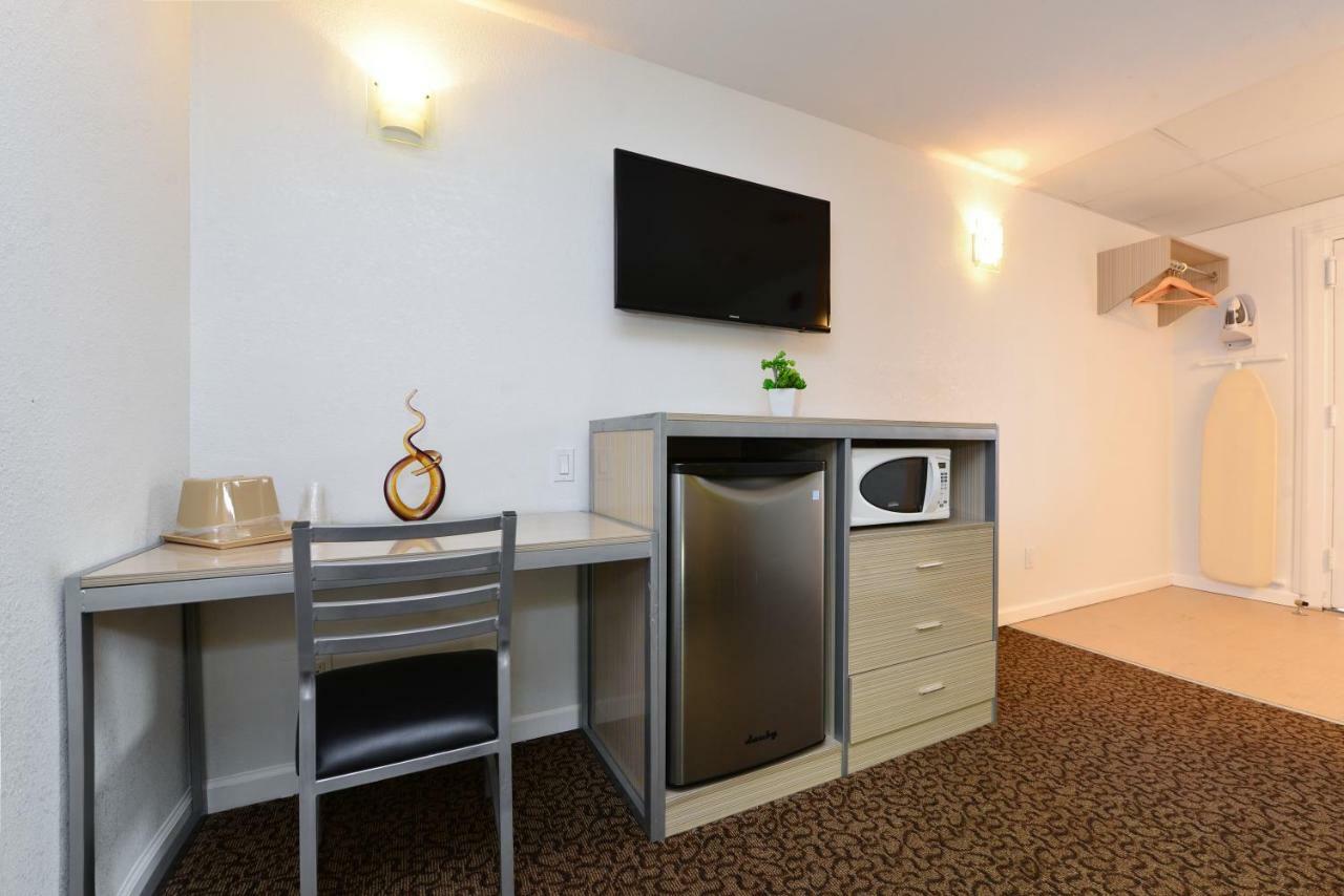 Inn At Jericho Екстер'єр фото