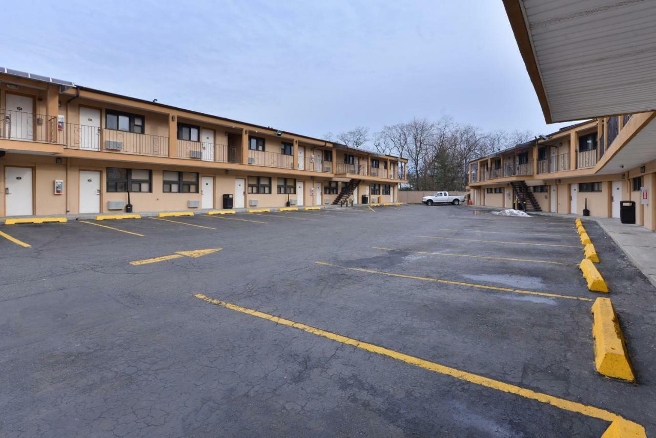 Inn At Jericho Екстер'єр фото